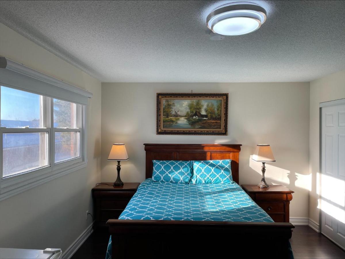 77 Nice And Warm Series Rooms Toronto Buitenkant foto