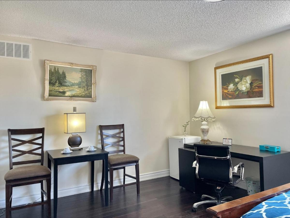 77 Nice And Warm Series Rooms Toronto Buitenkant foto